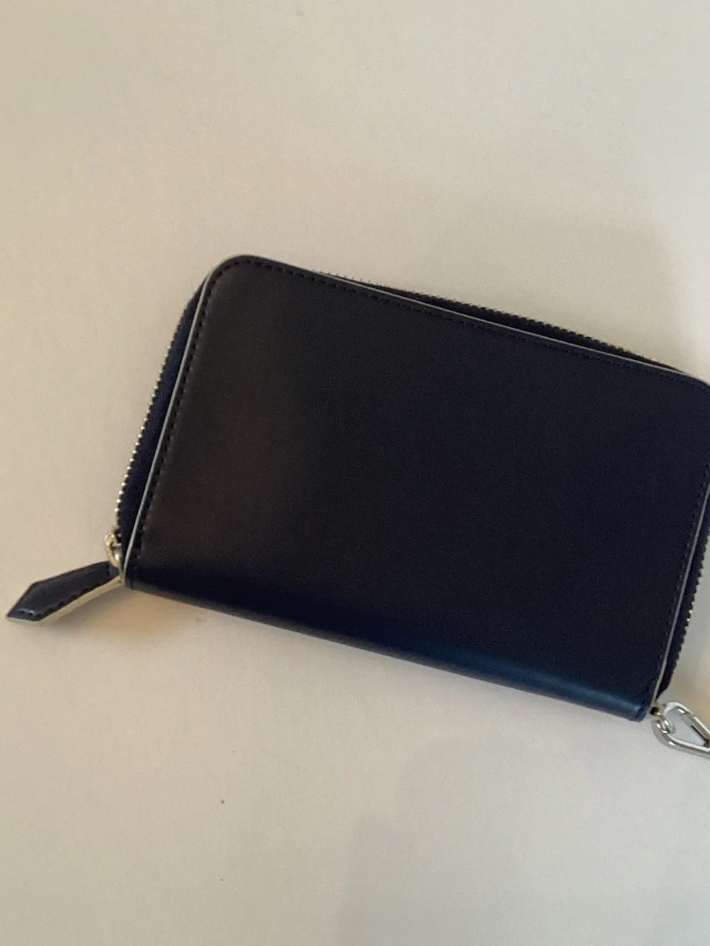 Vera Bradley navy Leather Zip Wristlet Wallet NWOT